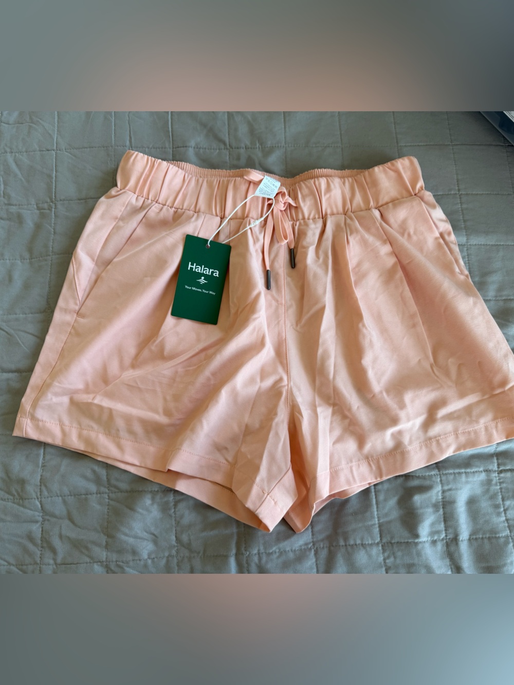 ▪️NWT HALARA High waist shorts▪️